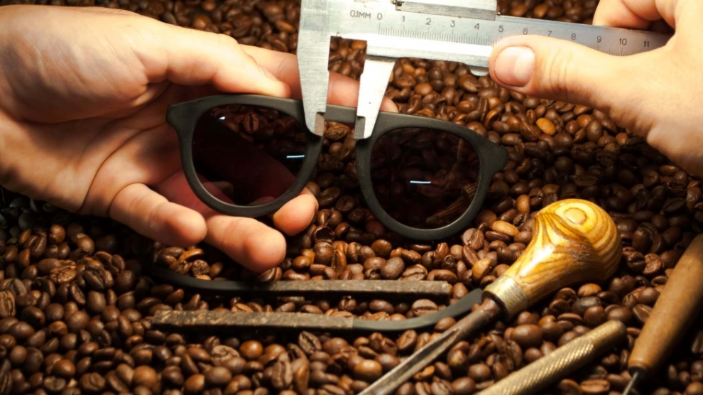 ochis_coffee_sunglasses_5-990x556