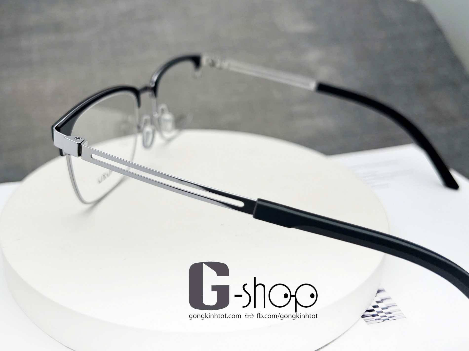 z7021388293645_346eecbca07dd27fa08867c0d79ff94b