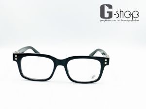 💥Với thiết kế sắc sảo lấy cảm hứng từ phong cách Gothic phóng khoáng