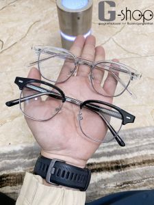 Chất nhựa tuyệt vời cùng viền thép không gỉ sáng bóng