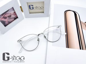 NEW- Vẻ đẹp của Keyhole Club-master Oval