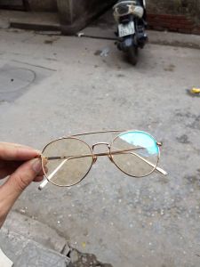 Kính thời trang
