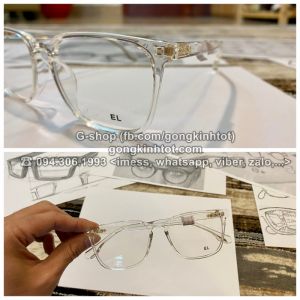 Gọng dáng vuông to, chất nhựa dẻo rất nhẹ và bền bỉ