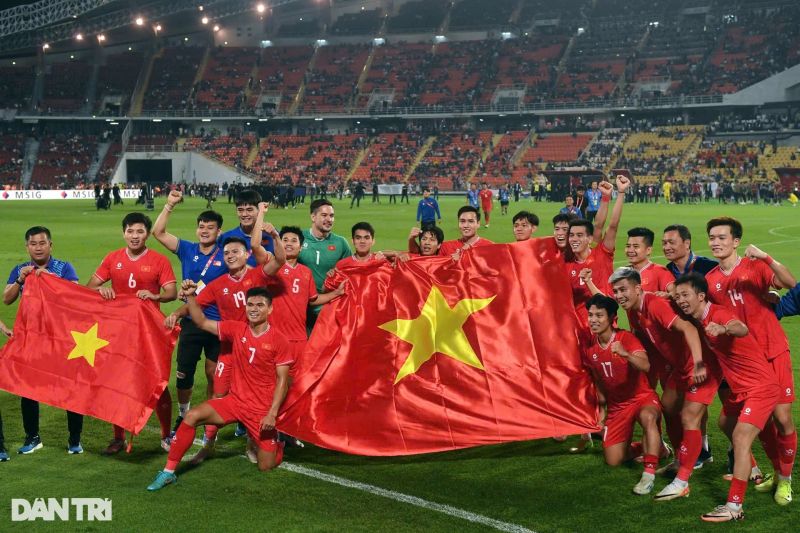 🇻🇳 CHÚC MỪNG ĐỘI TUYỂN VIỆT NAM ️⚽