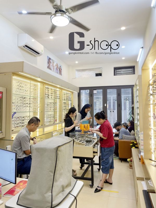 G-shop đang hoạt động hết công suất để cho bạn một kì nghỉ lễ thật rực rỡ đây a! 🇻🇳