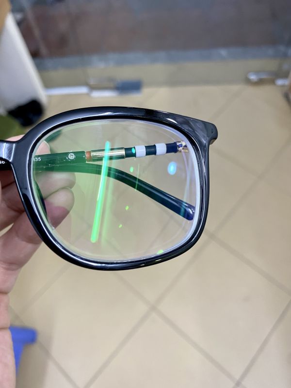 Cận 5 độ với mắt 1.67 chỉ như 2 độ 😁