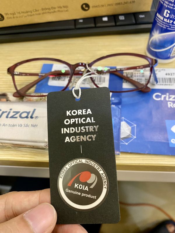 Crispin Eyewear 𝗠𝗮𝗱𝗲 𝗶𝗻 𝗞𝗼𝗿𝗲𝗮